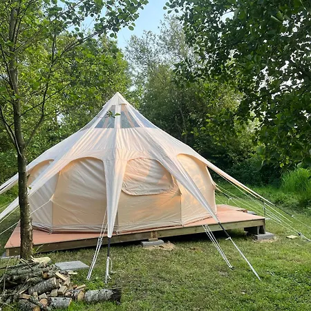 Les Hulottes Le Vrétot